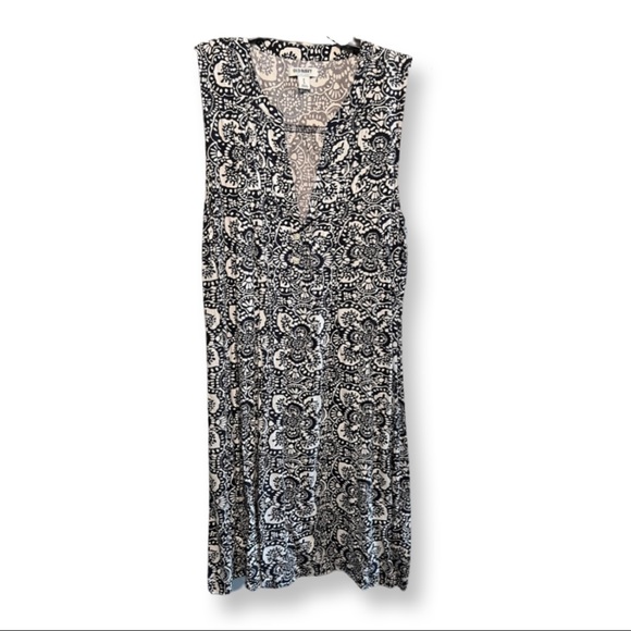 Old Navy Dresses & Skirts - Old Navy Shift Dress Size M